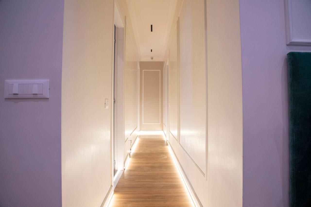 Ad Suites Tritone Rome Exterior photo