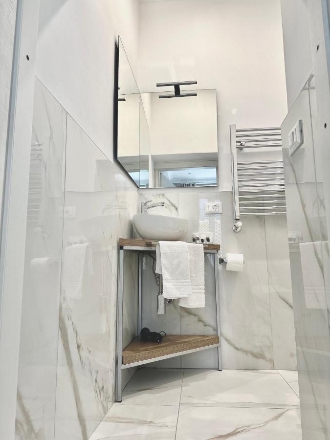 Ad Suites Tritone Rome Exterior photo